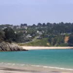 Une partie de la plage de Morgat