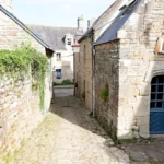 Locronan, ruelle